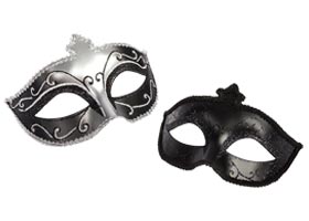 Blindfolds, masks & hoods